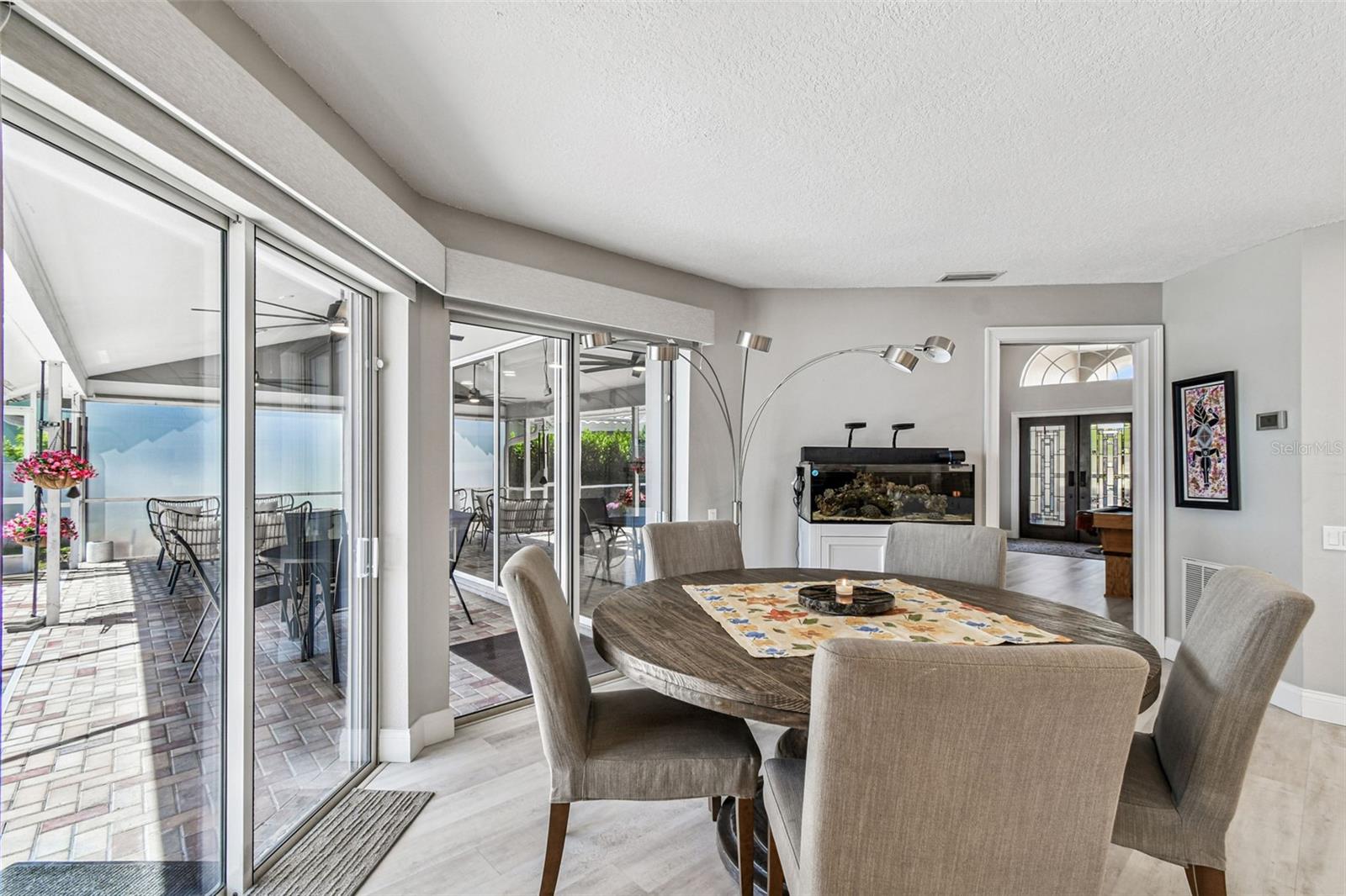 Image 24 of 100 For 4918 Longboat Boulevard