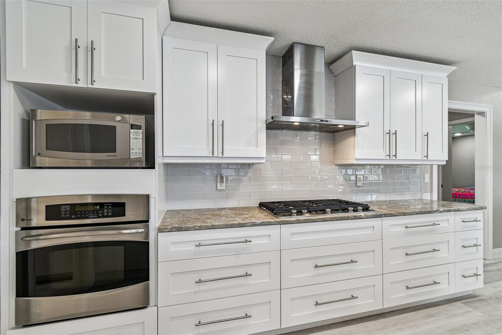 Image 32 of 100 For 4918 Longboat Boulevard