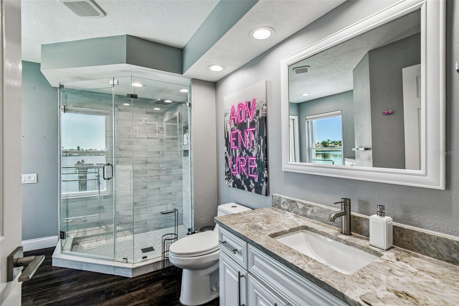 Image 59 of 100 For 4918 Longboat Boulevard