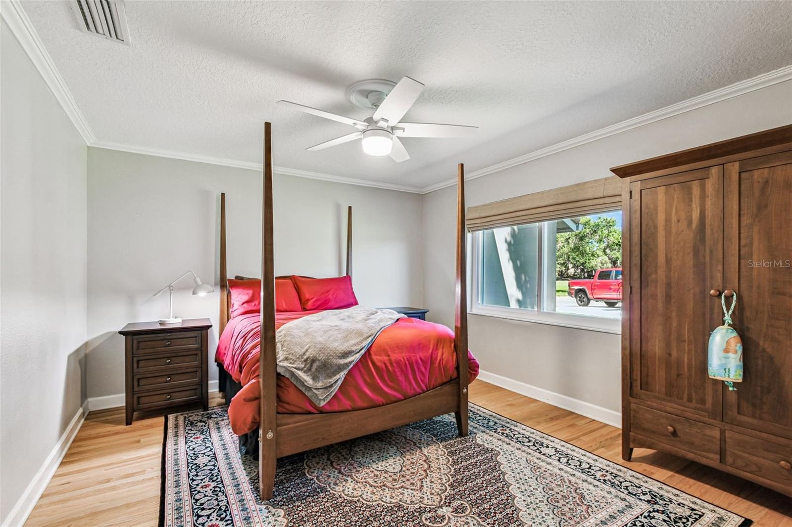 Image 68 of 100 For 4918 Longboat Boulevard