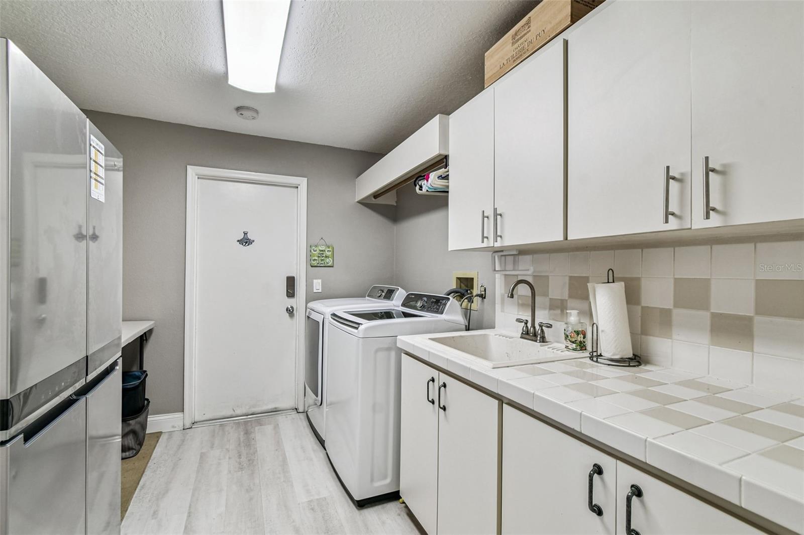 Image 70 of 100 For 4918 Longboat Boulevard
