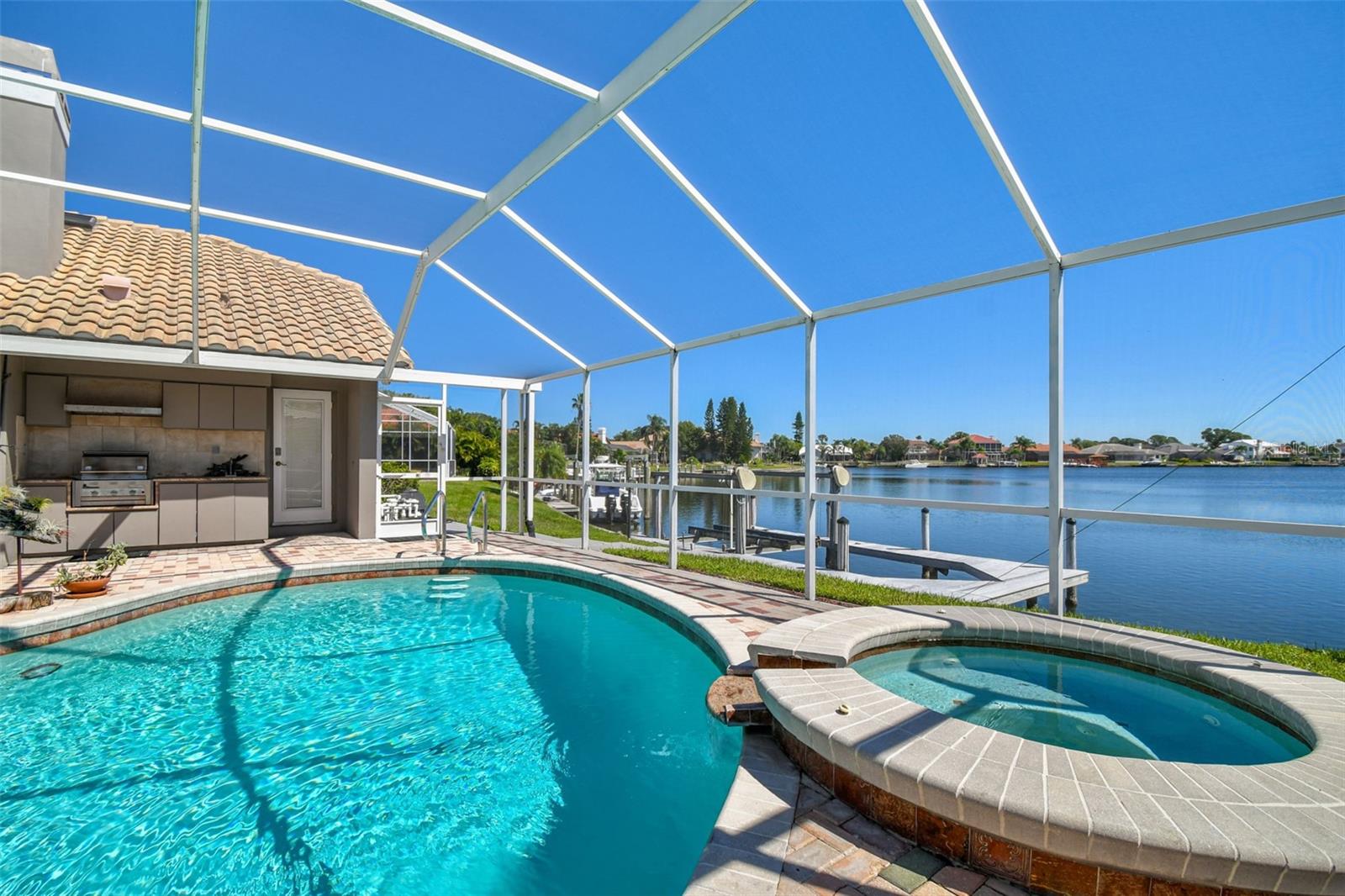 Image 84 of 100 For 4918 Longboat Boulevard