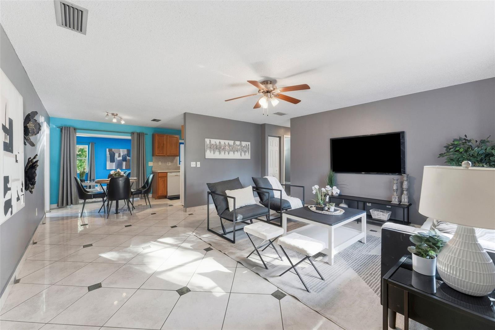 Image 6 of 35 For 13901 Pathfinder Drive