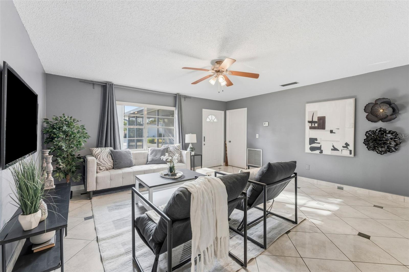Image 8 of 35 For 13901 Pathfinder Drive