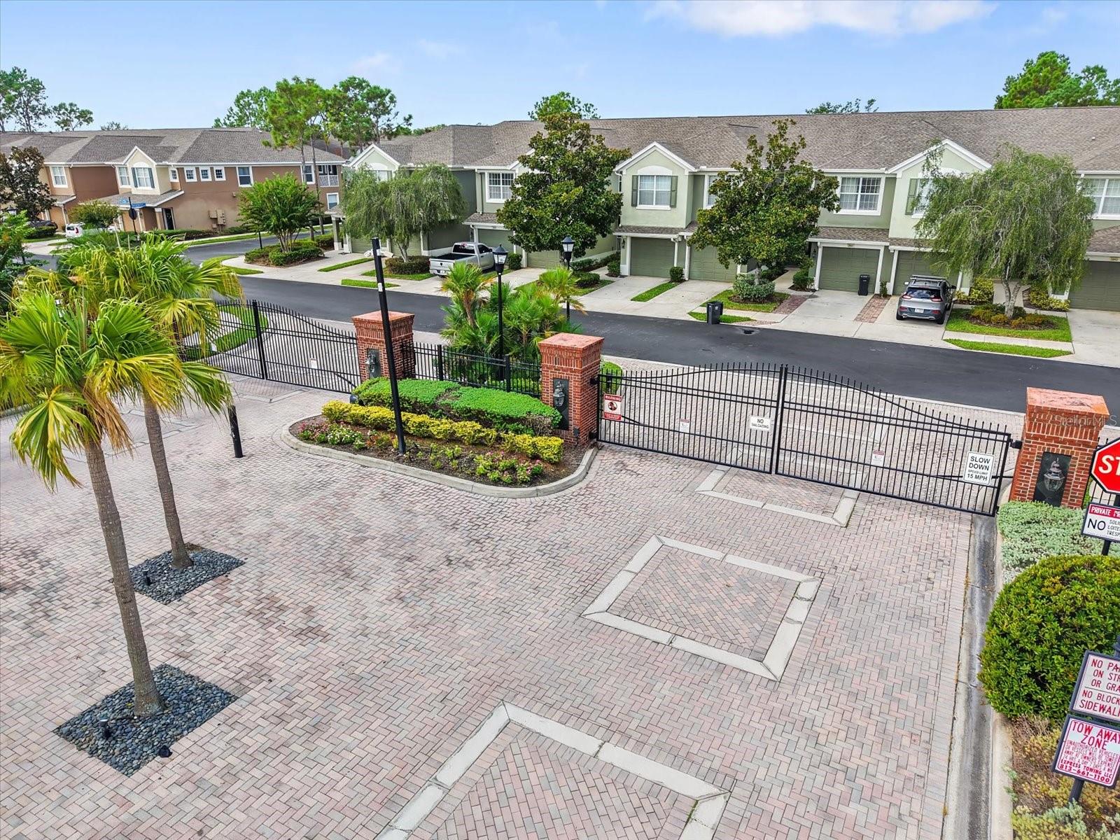 Image 32 of 32 For 2028 Kings Palace Drive 202