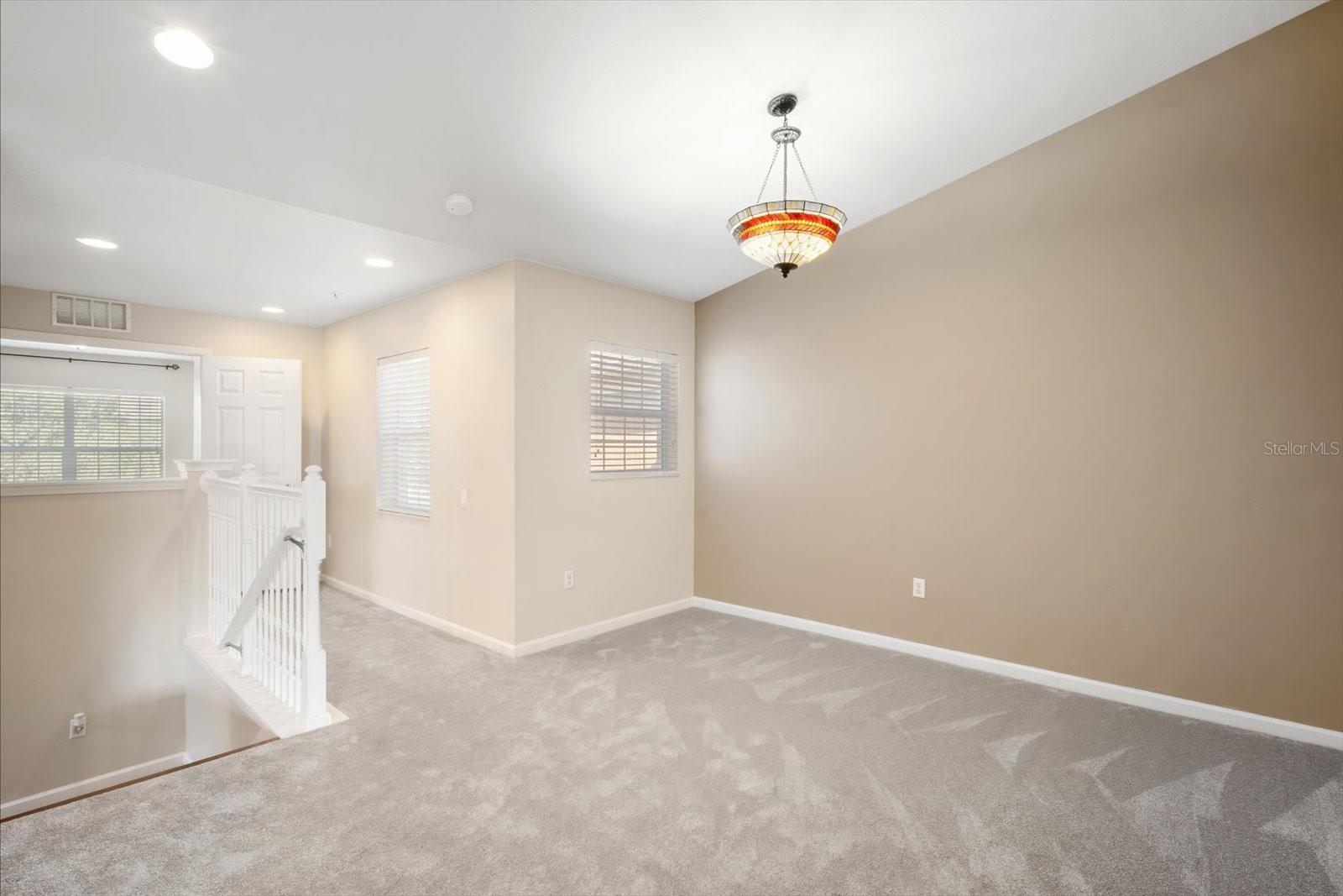 Image 5 of 32 For 2028 Kings Palace Drive 202