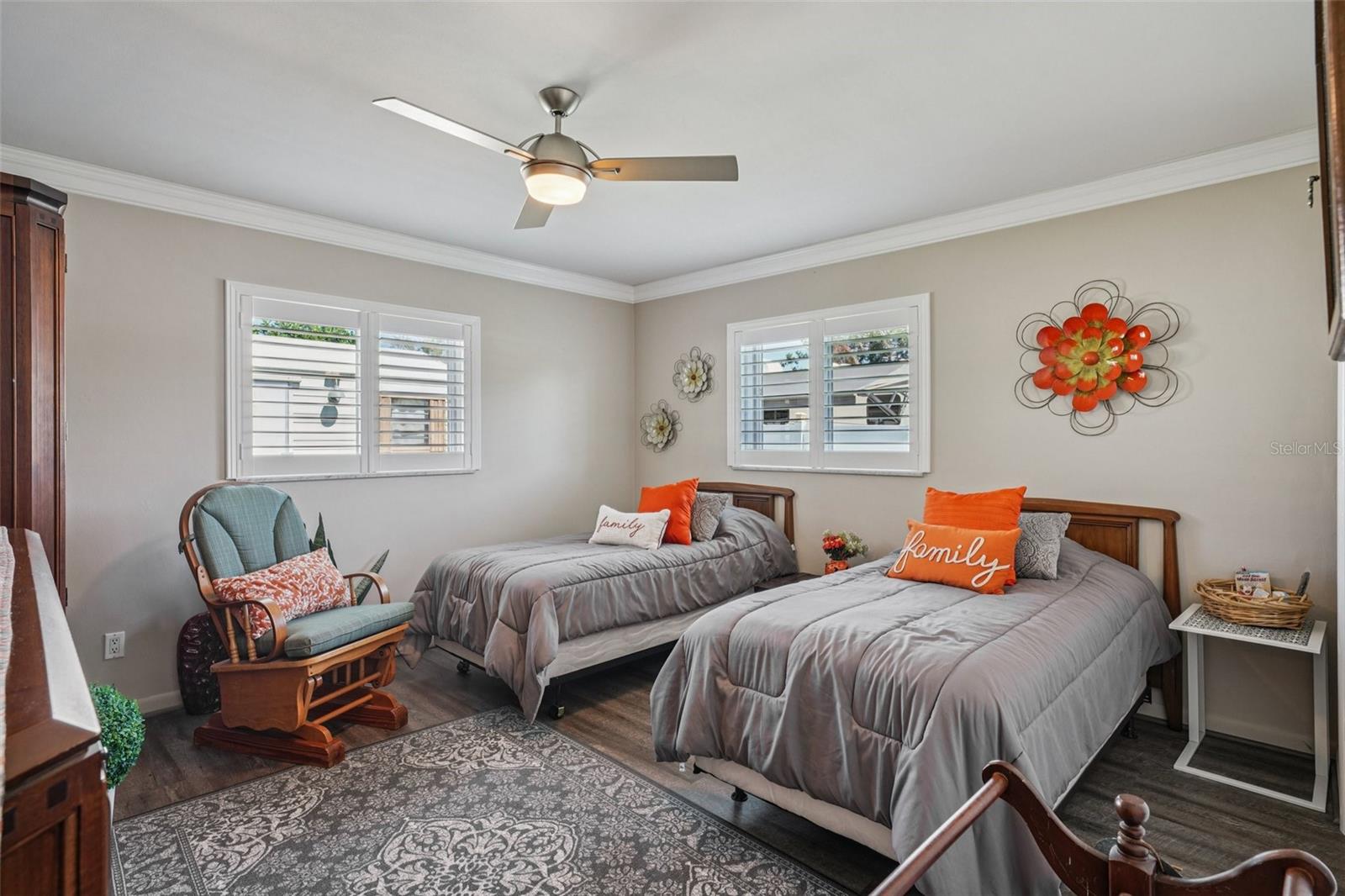 Image 39 of 74 For 1586 Rosery Road Ne