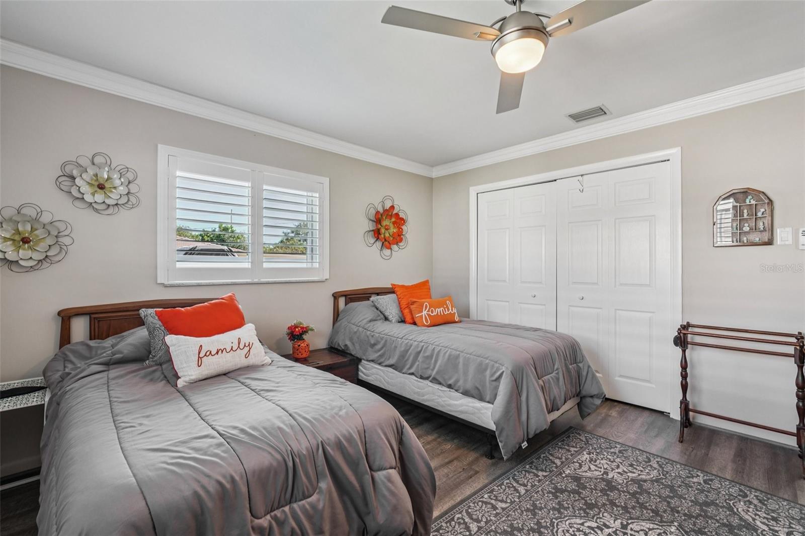 Image 41 of 74 For 1586 Rosery Road Ne