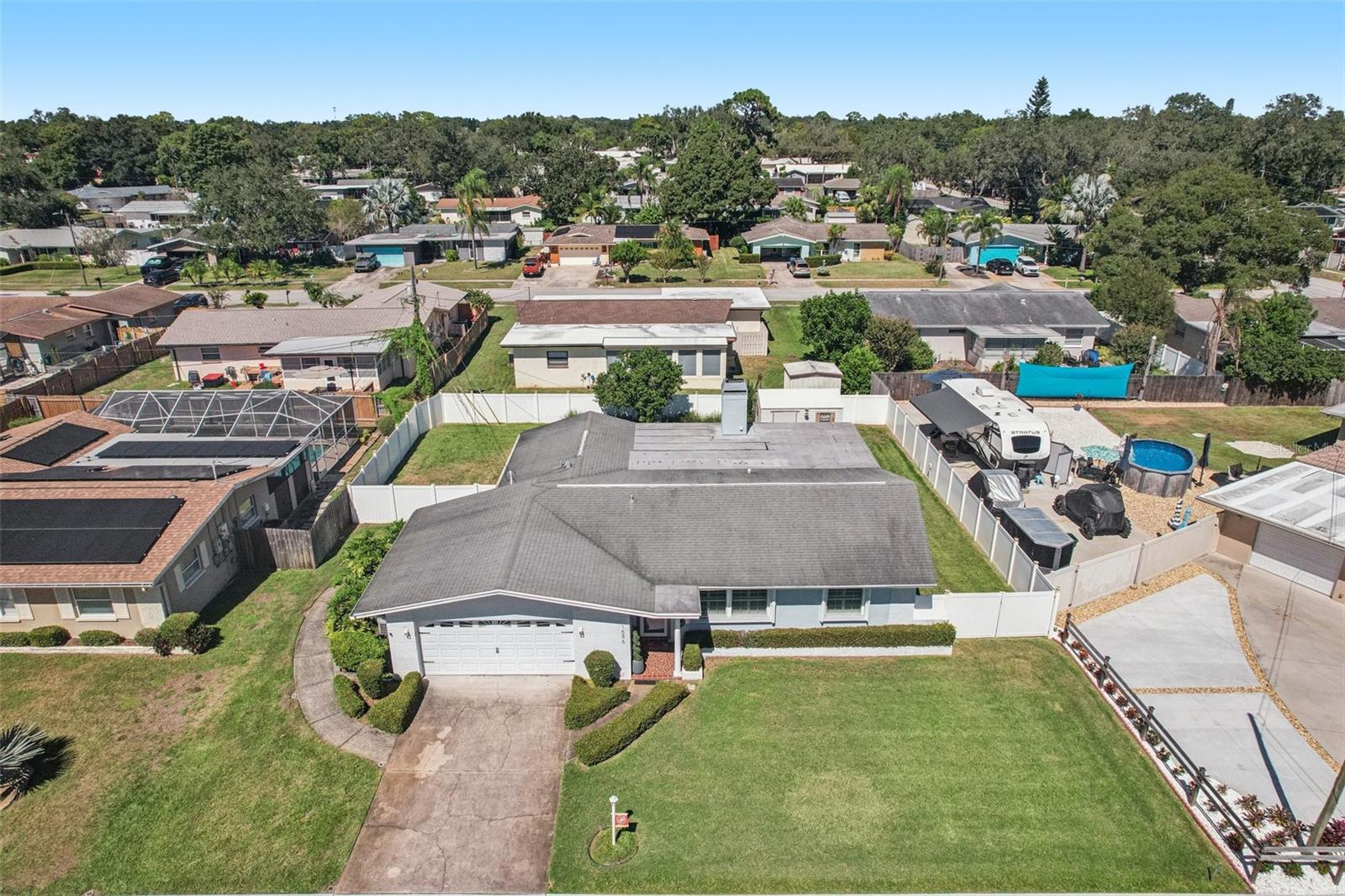 Image 60 of 74 For 1586 Rosery Road Ne