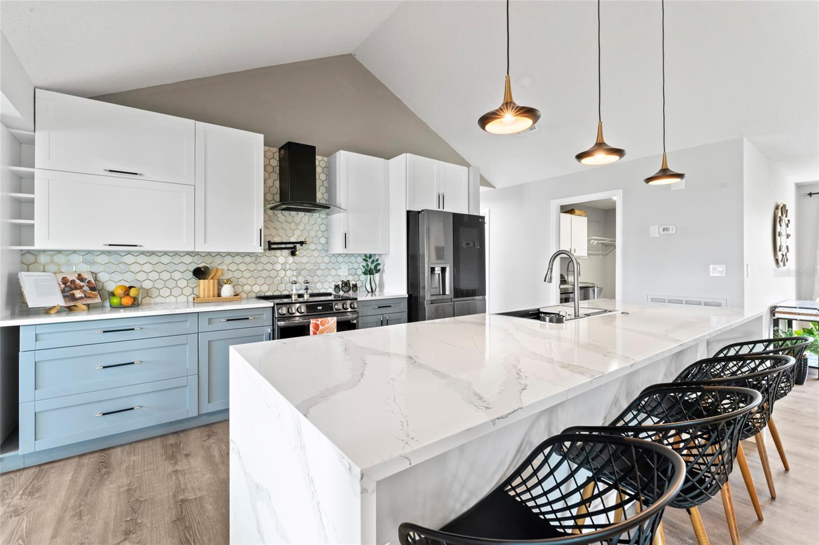 Image 15 of 58 For 1526 Fort Duquesna Drive