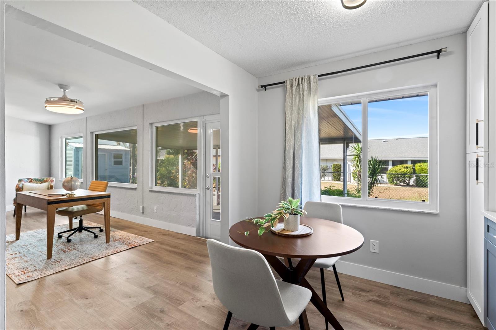 Image 16 of 58 For 1526 Fort Duquesna Drive