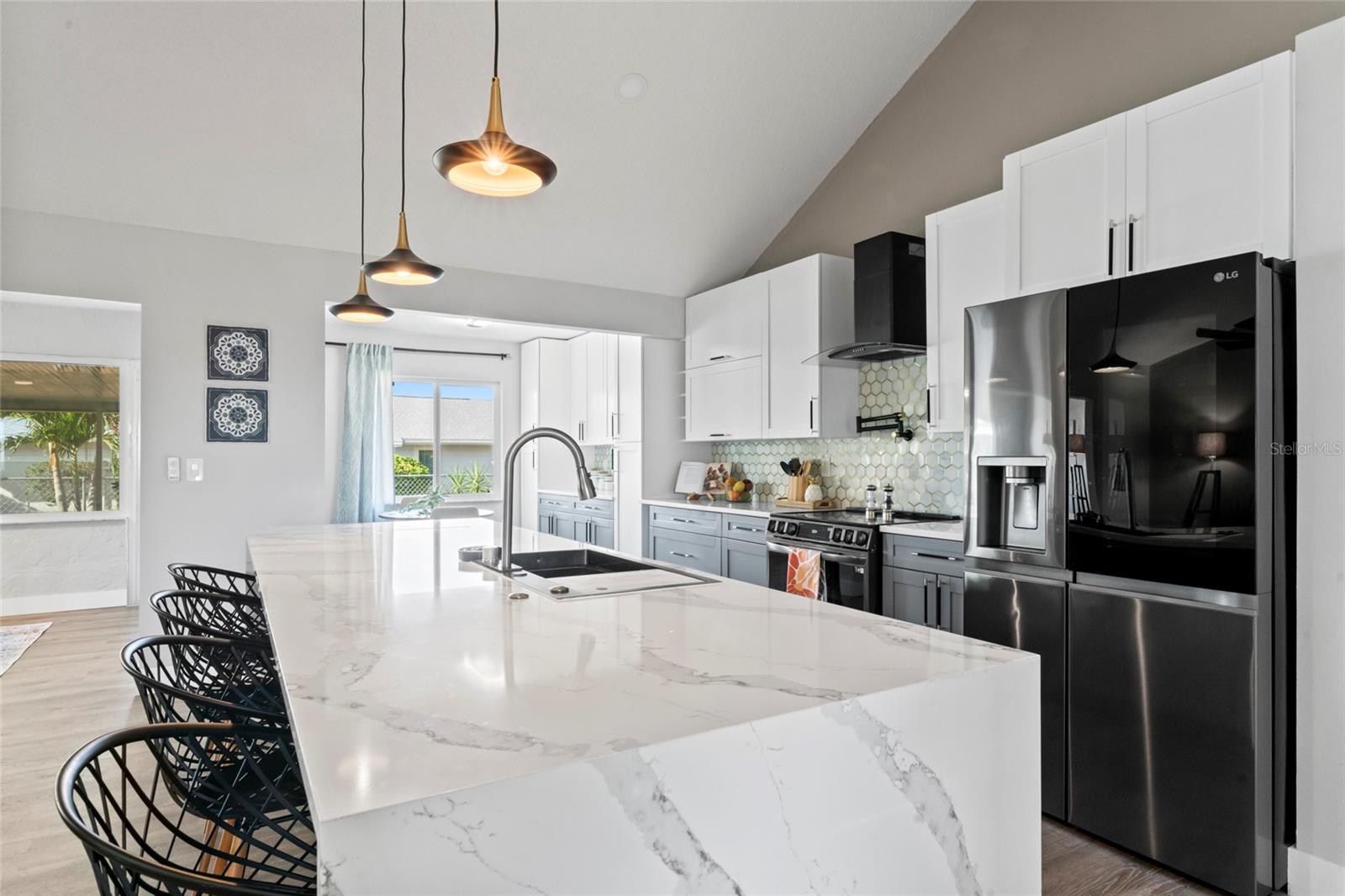 Image 18 of 58 For 1526 Fort Duquesna Drive