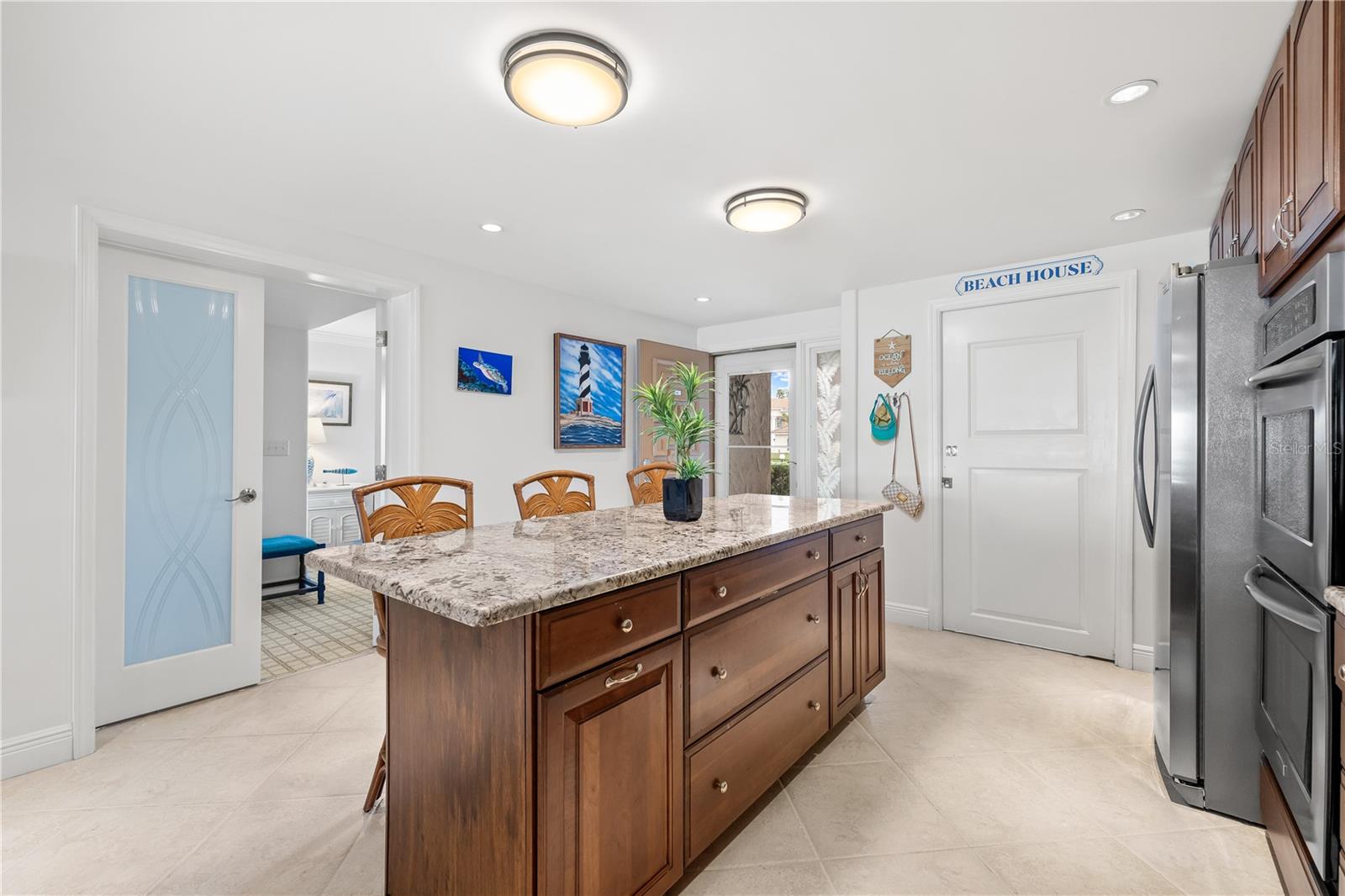 Image 18 of 58 For 3400 Gulf Boulevard 105