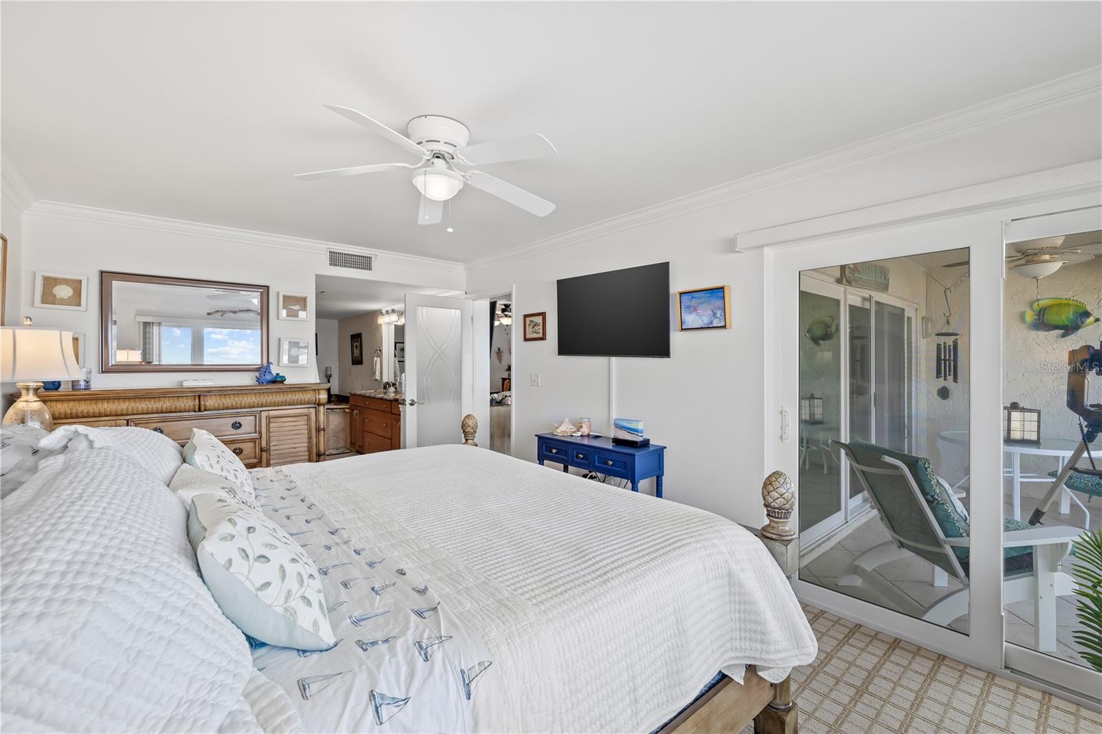 Image 30 of 58 For 3400 Gulf Boulevard 105