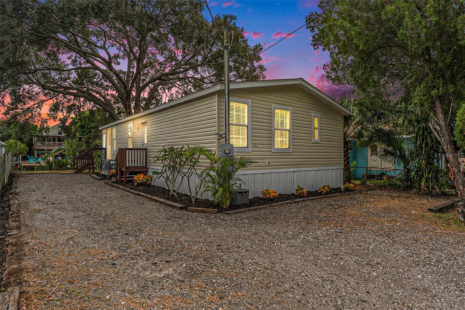 Details for 6274 Fine Street, WEEKI WACHEE, FL 34607