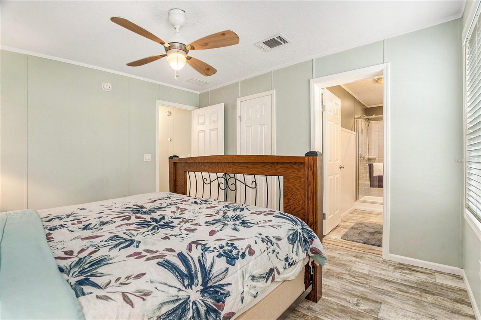 Image 16 of 35 For 6274 Fine Street