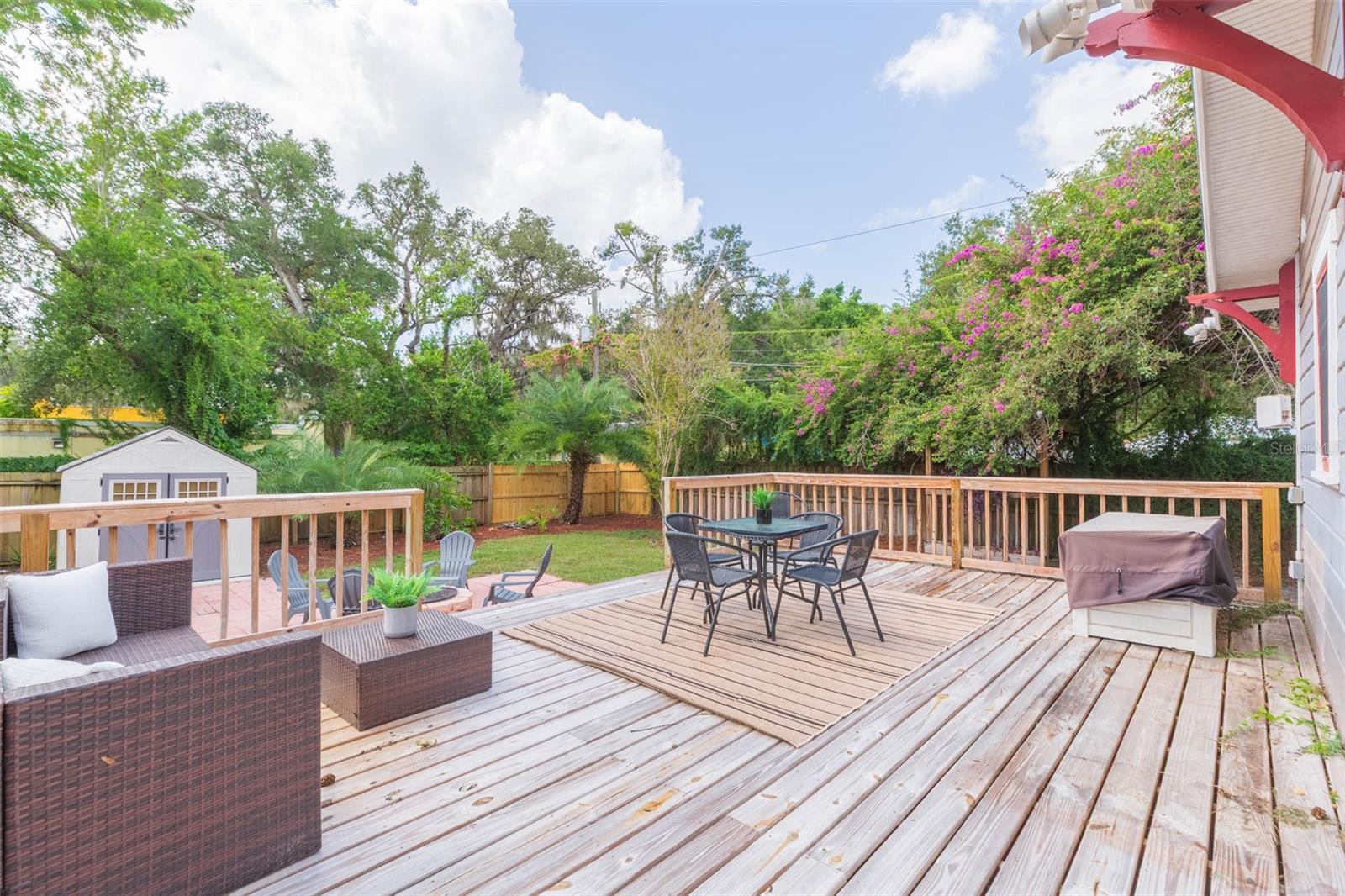 Image 22 of 26 For 1201 Comanche Avenue