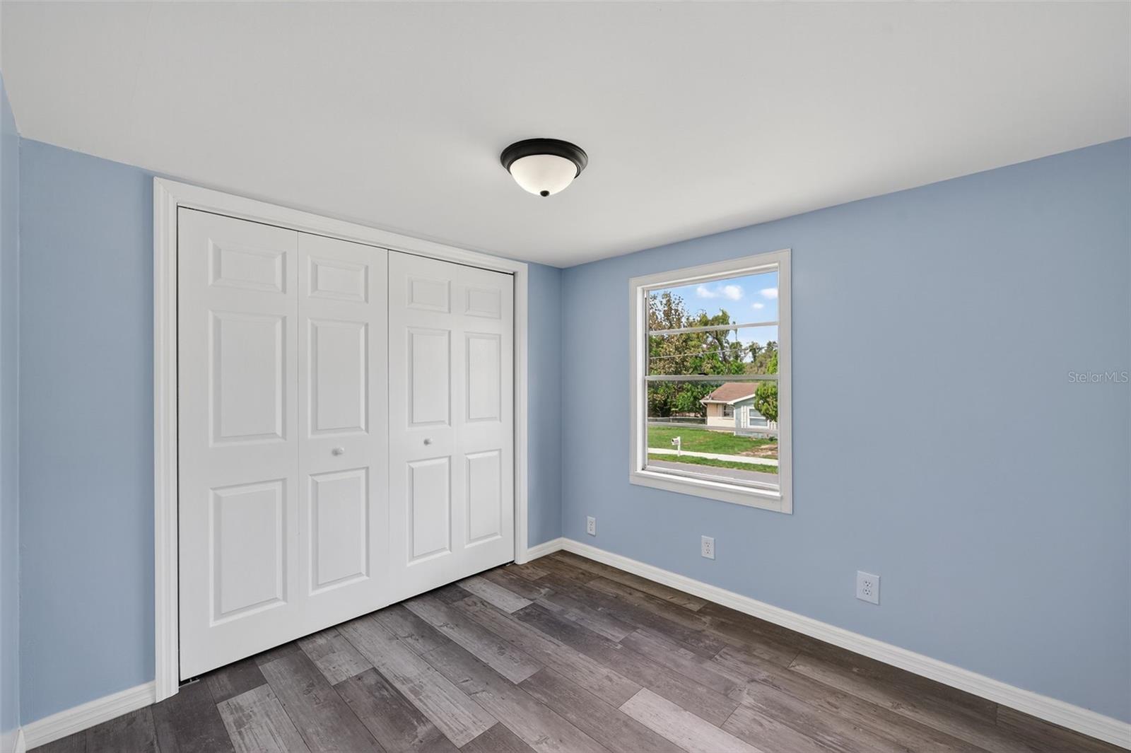 Image 19 of 26 For 38250 13th Avenue