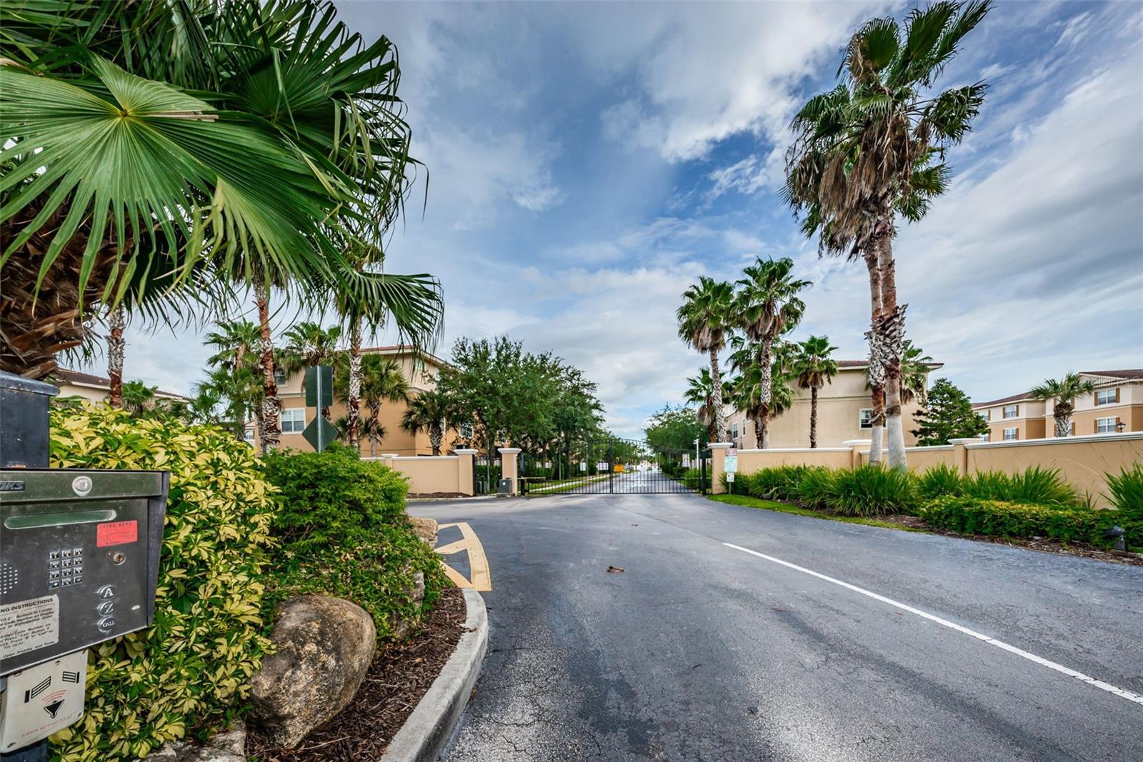 Image 45 of 63 For 5529 White Marlin Court