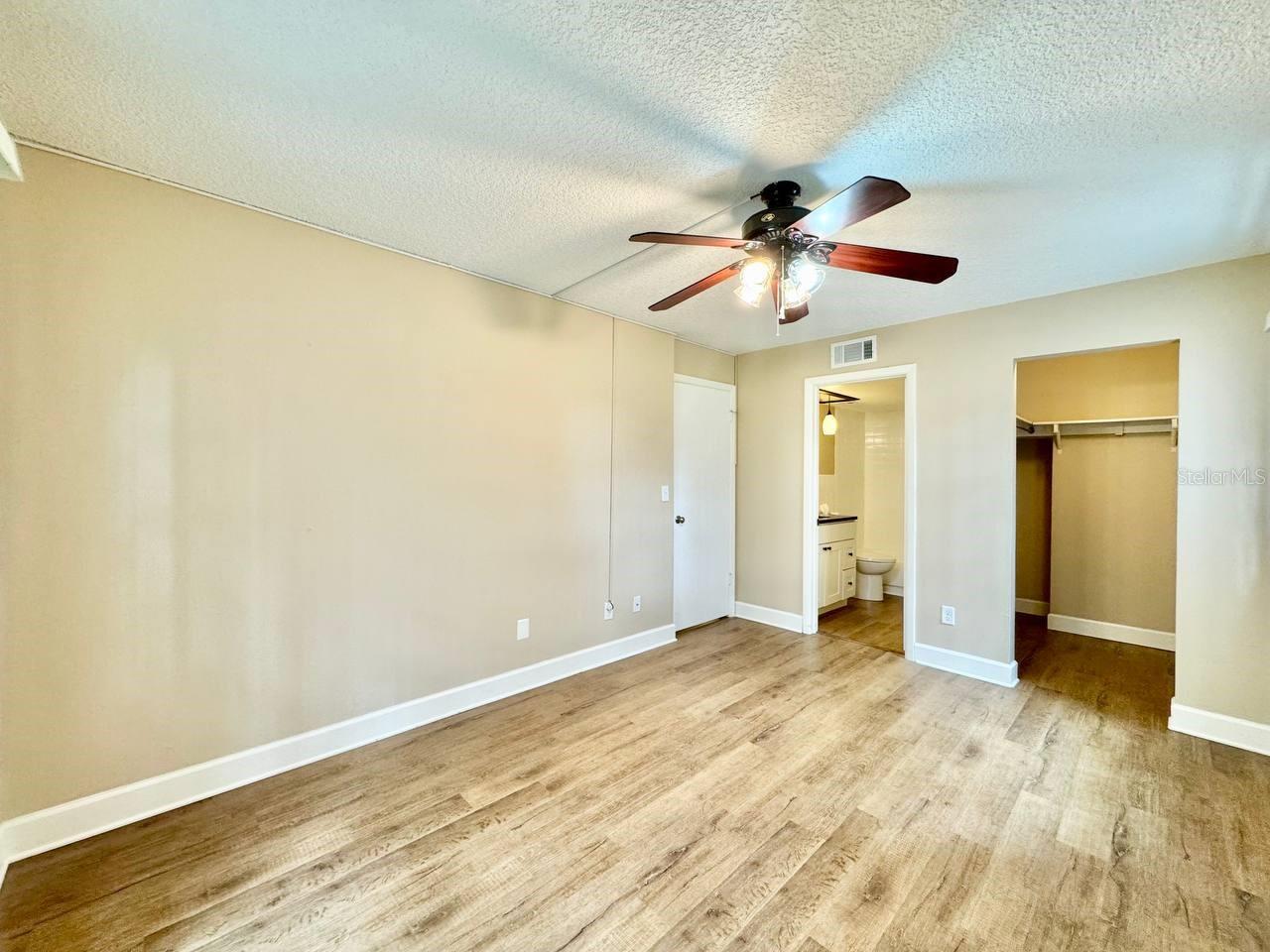 Image 21 of 29 For 3048 Eastland Boulevard C101