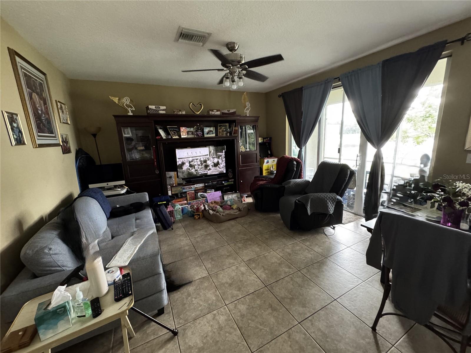 Image 9 of 28 For 1107 Winding Rose Way