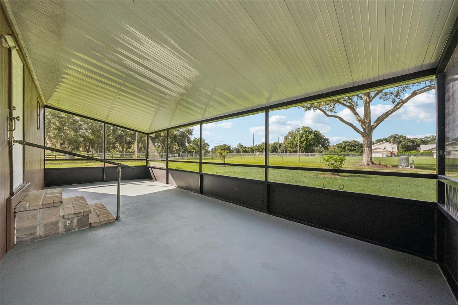 Image 3 of 62 For 4708 Gallagher Road