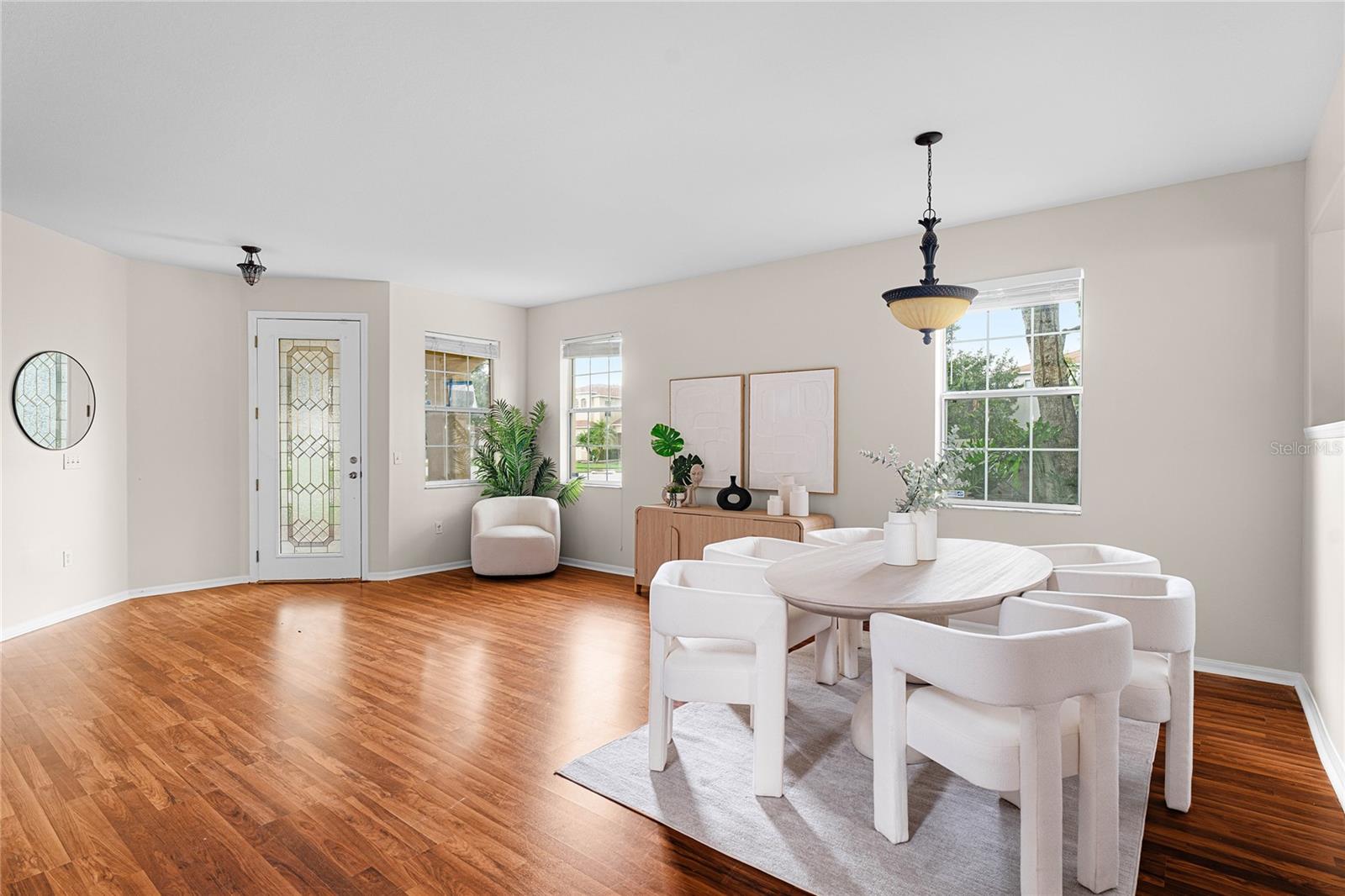 Image 10 of 50 For 9142 Lantern Oak Way