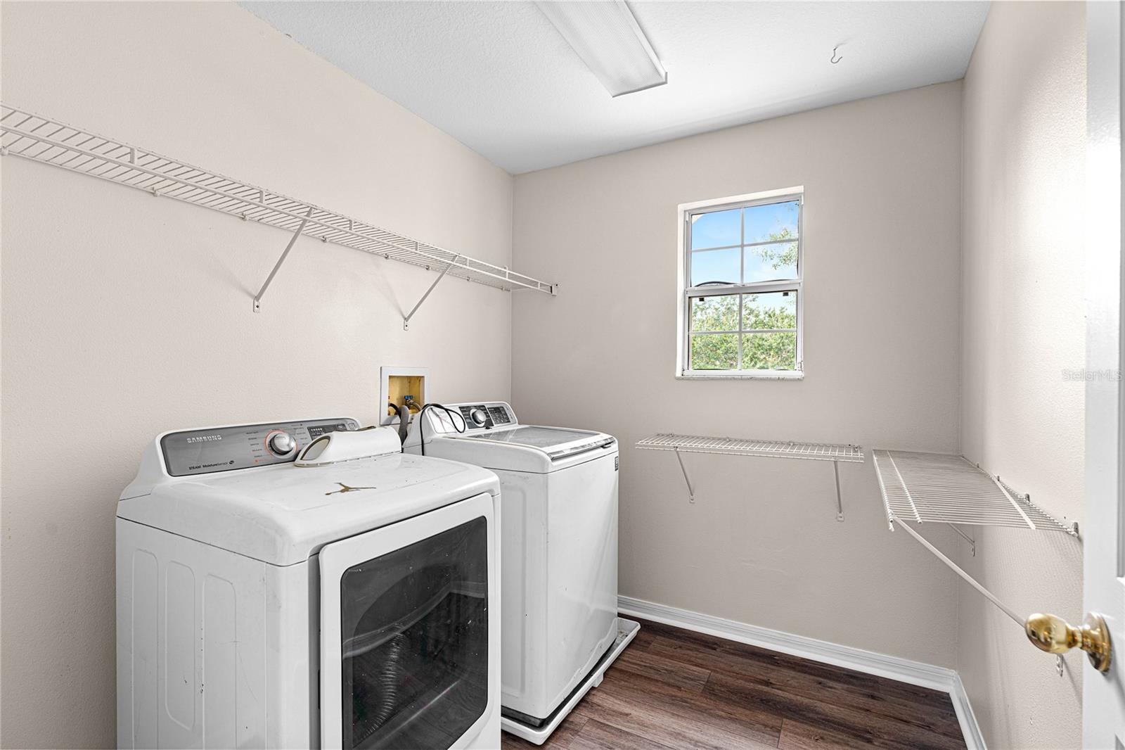 Image 31 of 50 For 9142 Lantern Oak Way