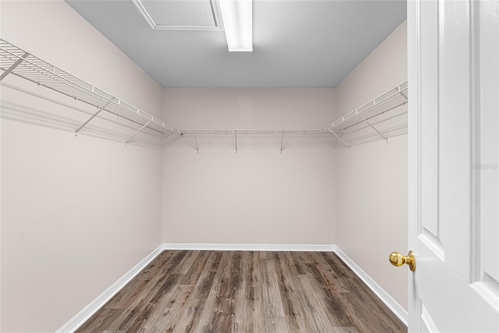 Image 37 of 50 For 9142 Lantern Oak Way