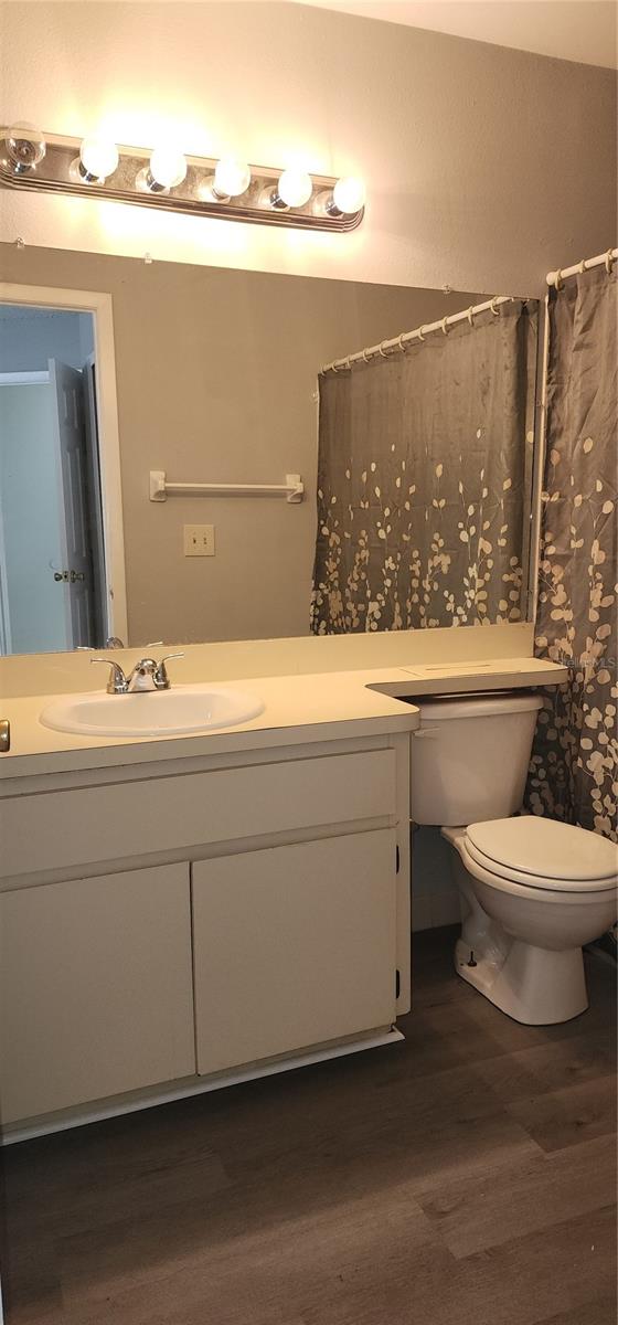 Image 14 of 27 For 7515 Leon Avenue