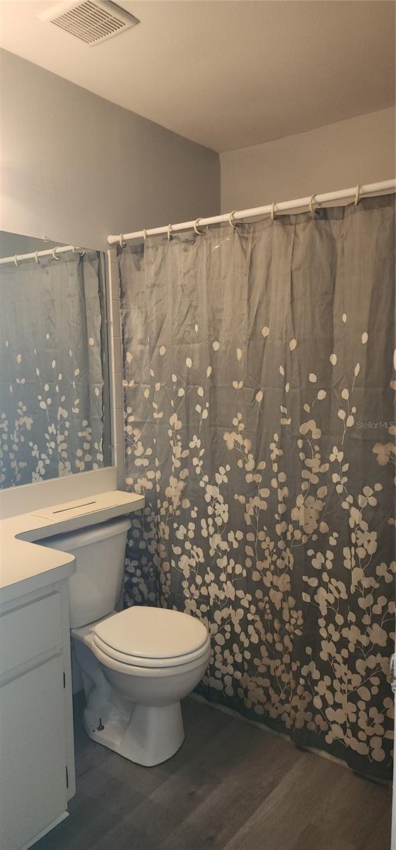 Image 17 of 27 For 7515 Leon Avenue