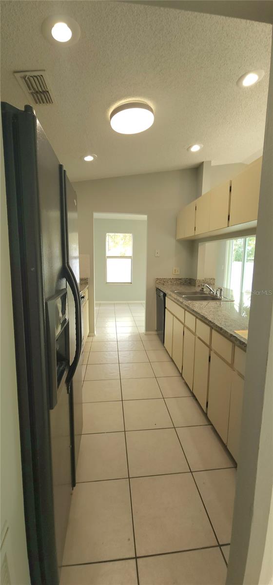 Image 7 of 27 For 7515 Leon Avenue