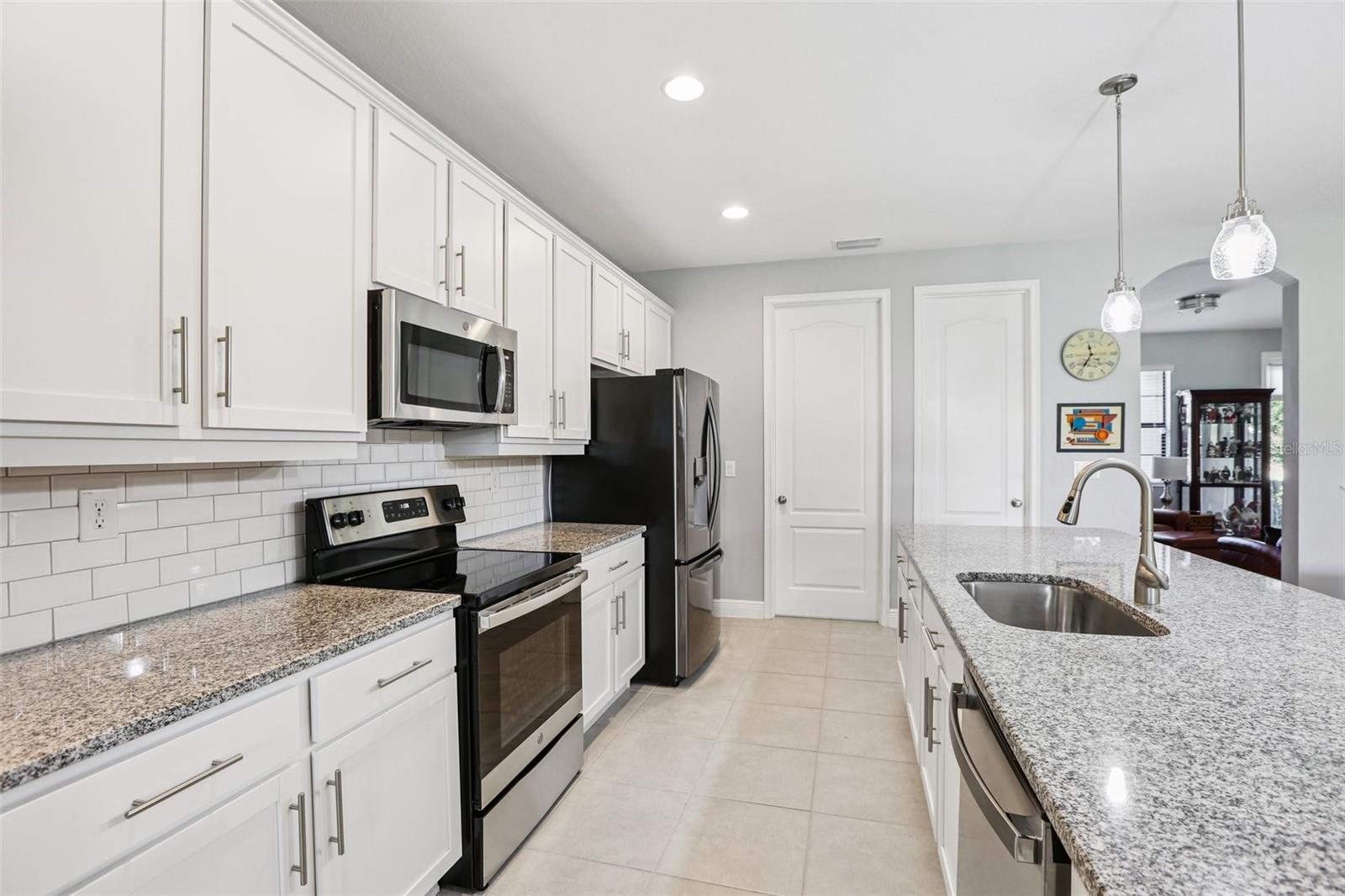 Image 13 of 61 For 3915 Salida Delsol Drive