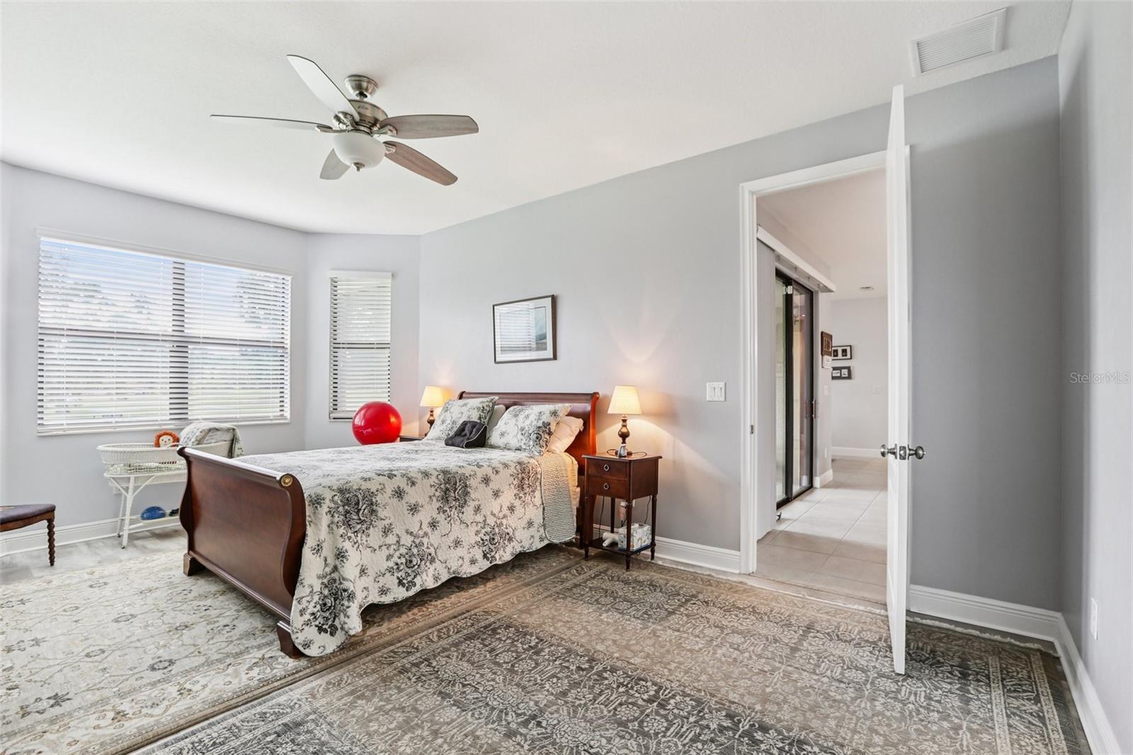 Image 17 of 61 For 3915 Salida Delsol Drive