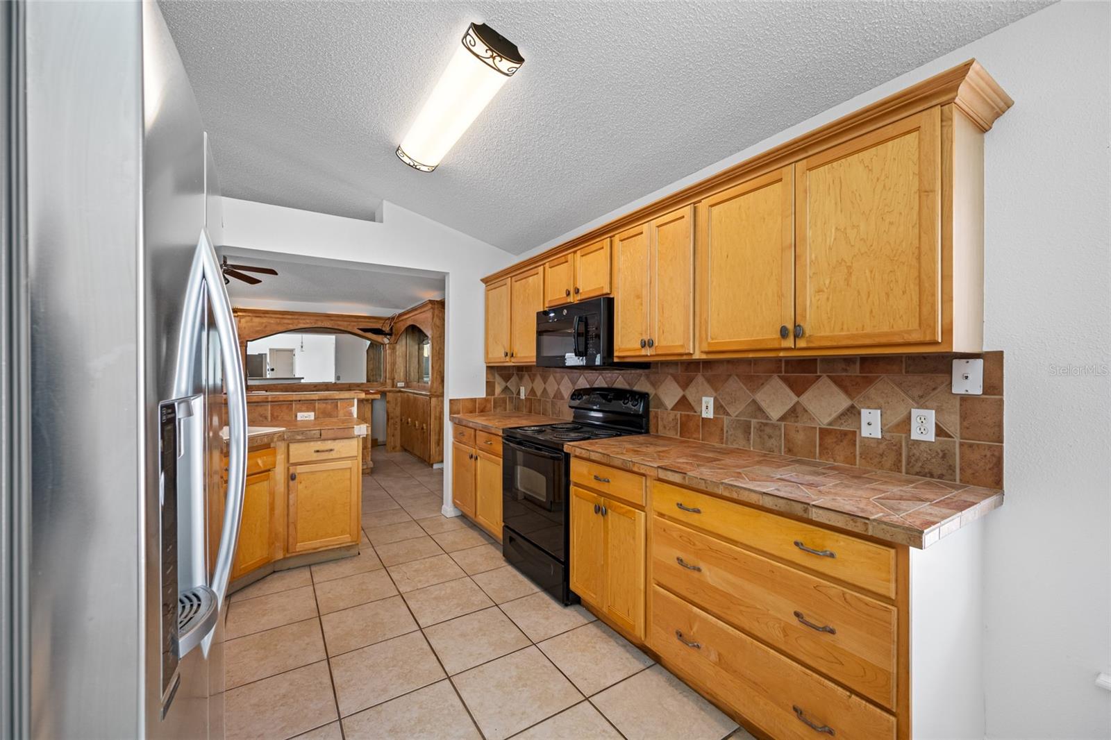 Image 10 of 45 For 31701 Shin Court