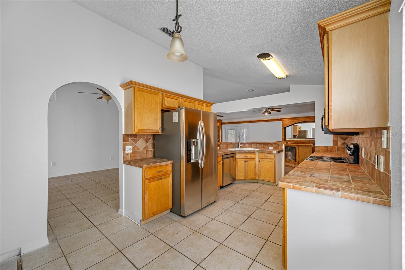 Image 12 of 45 For 31701 Shin Court