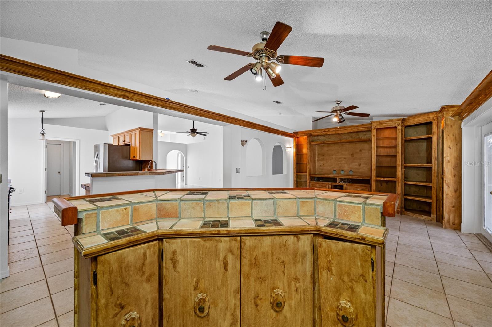 Image 16 of 45 For 31701 Shin Court
