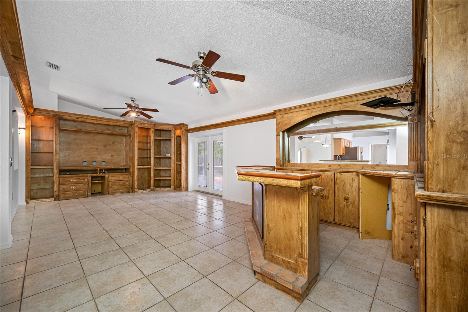 Image 17 of 45 For 31701 Shin Court