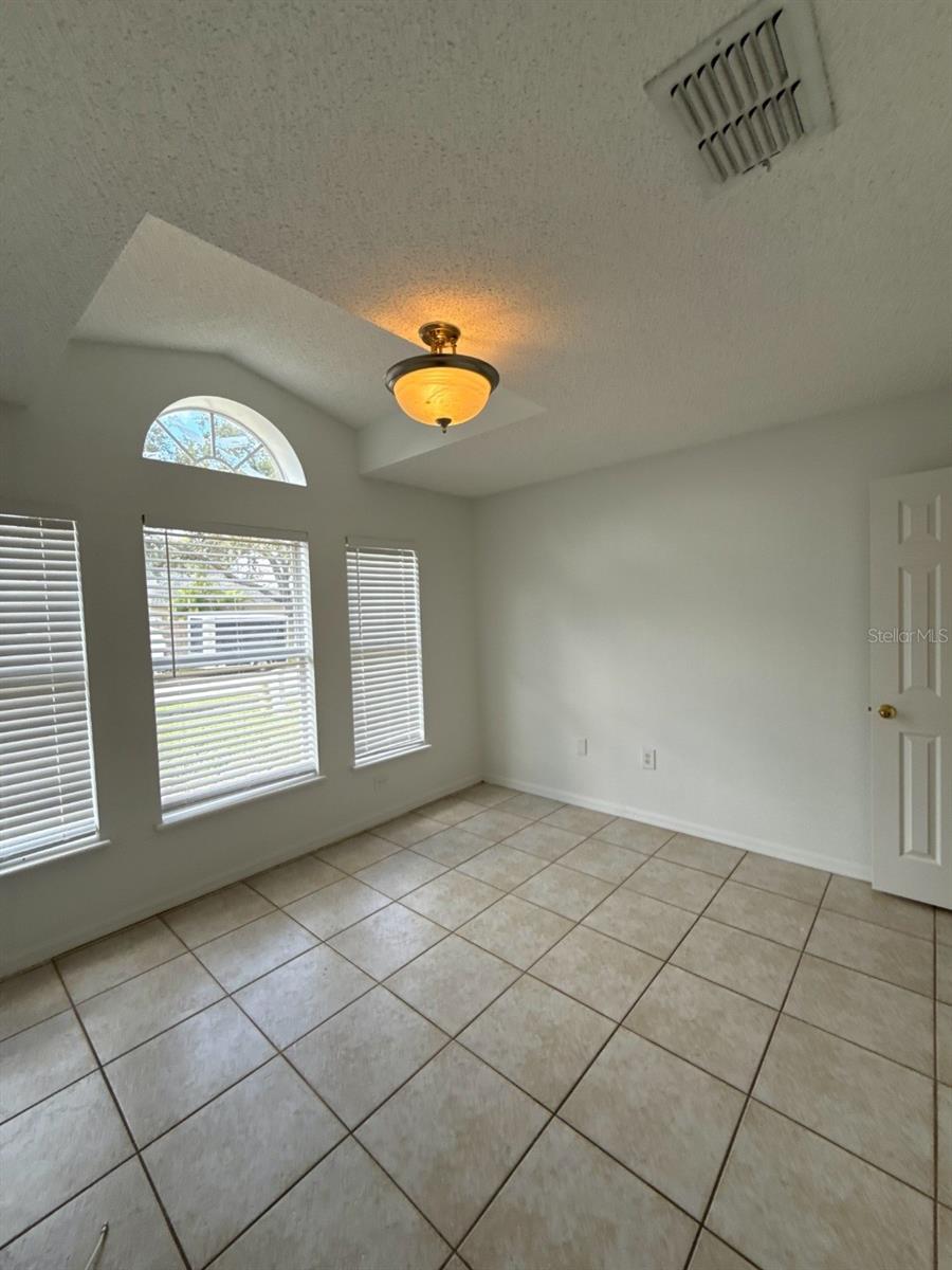 Image 2 of 45 For 31701 Shin Court