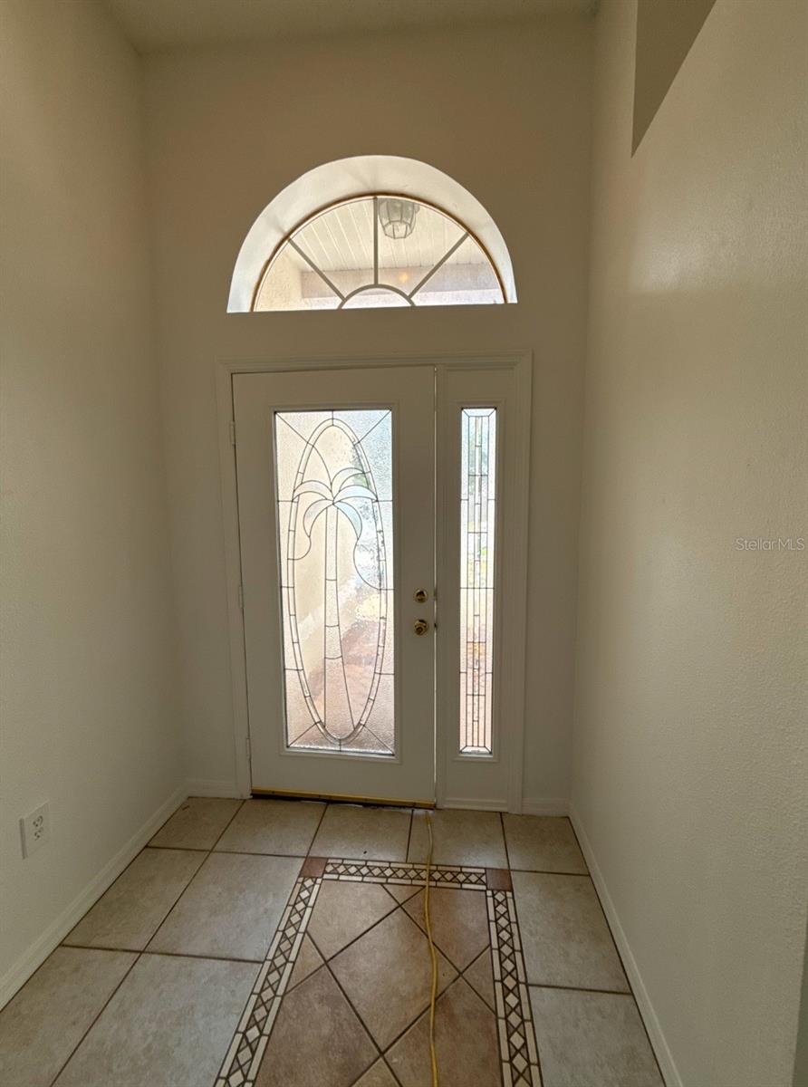 Image 4 of 45 For 31701 Shin Court