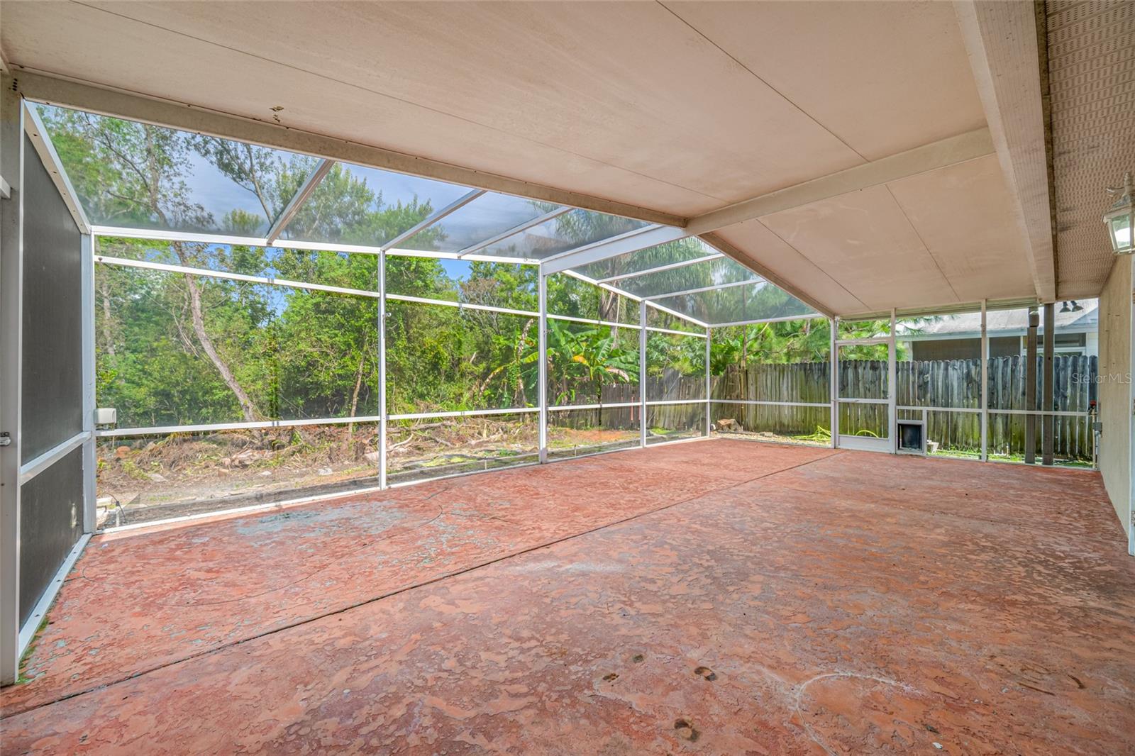 Image 41 of 45 For 31701 Shin Court