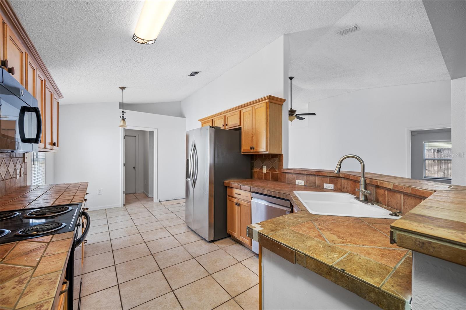 Image 9 of 45 For 31701 Shin Court