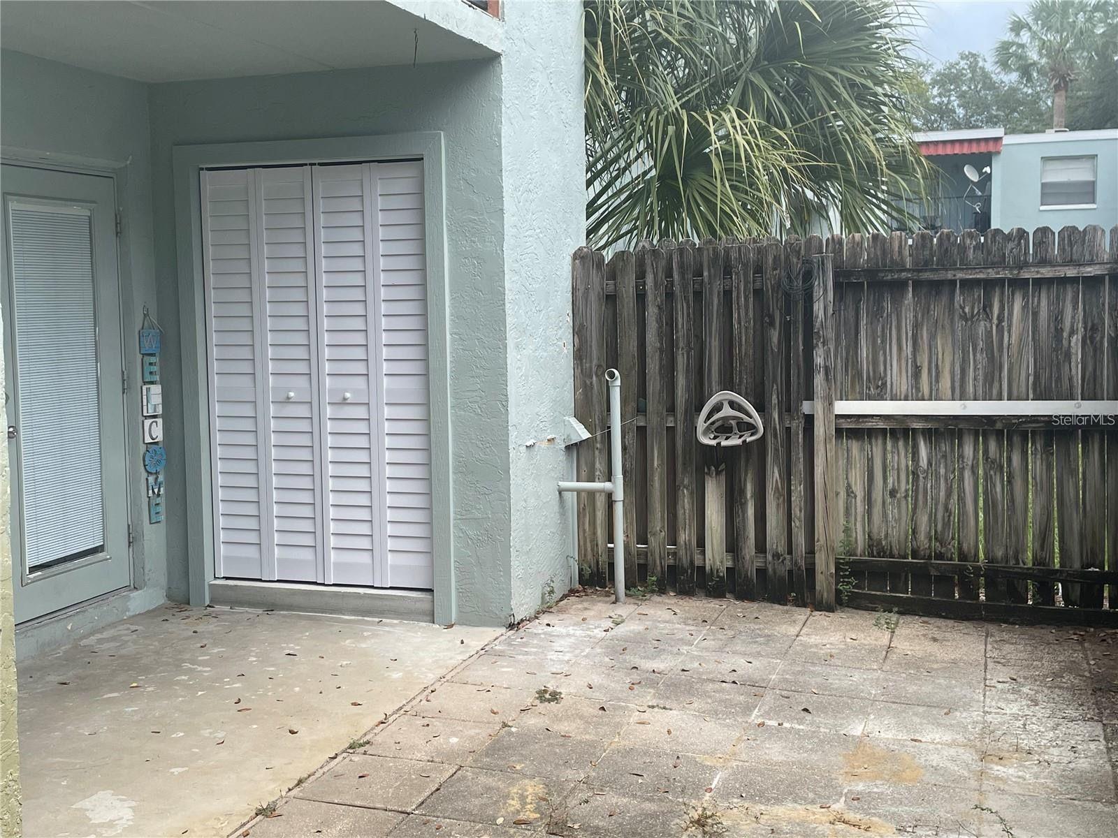 Image 18 of 21 For 2812 Somerset Park Drive 102