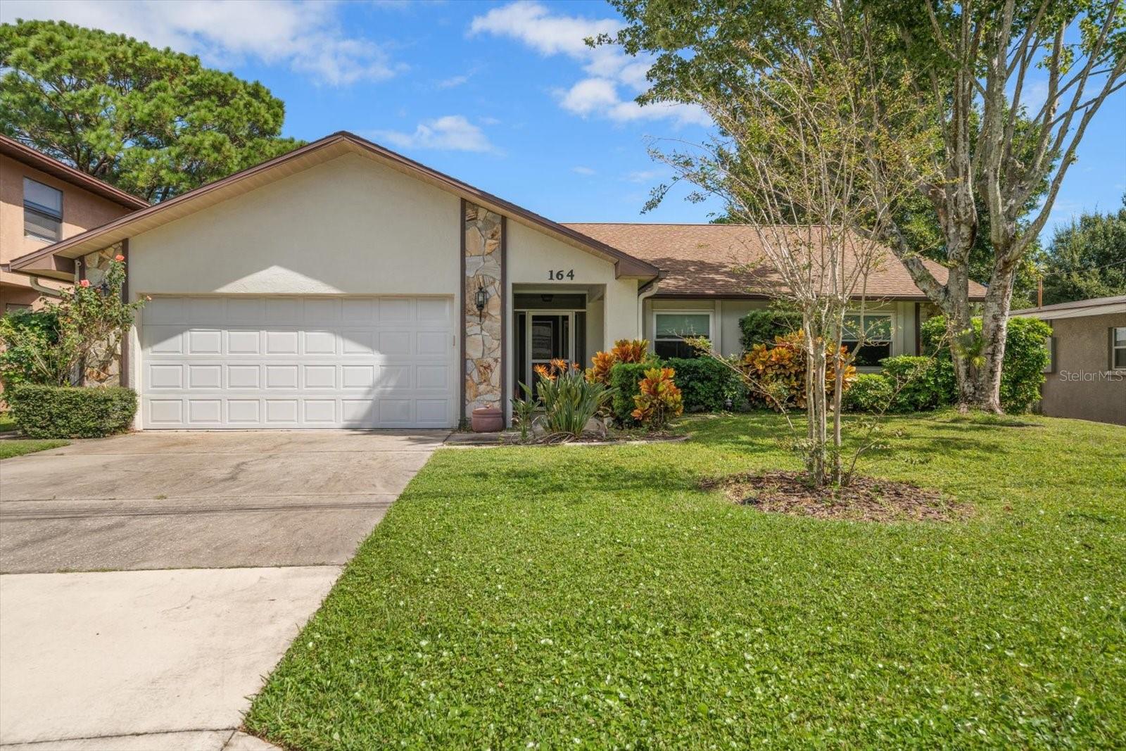Details for 164 Lake Shore Dr W Drive W, PALM HARBOR, FL 34684