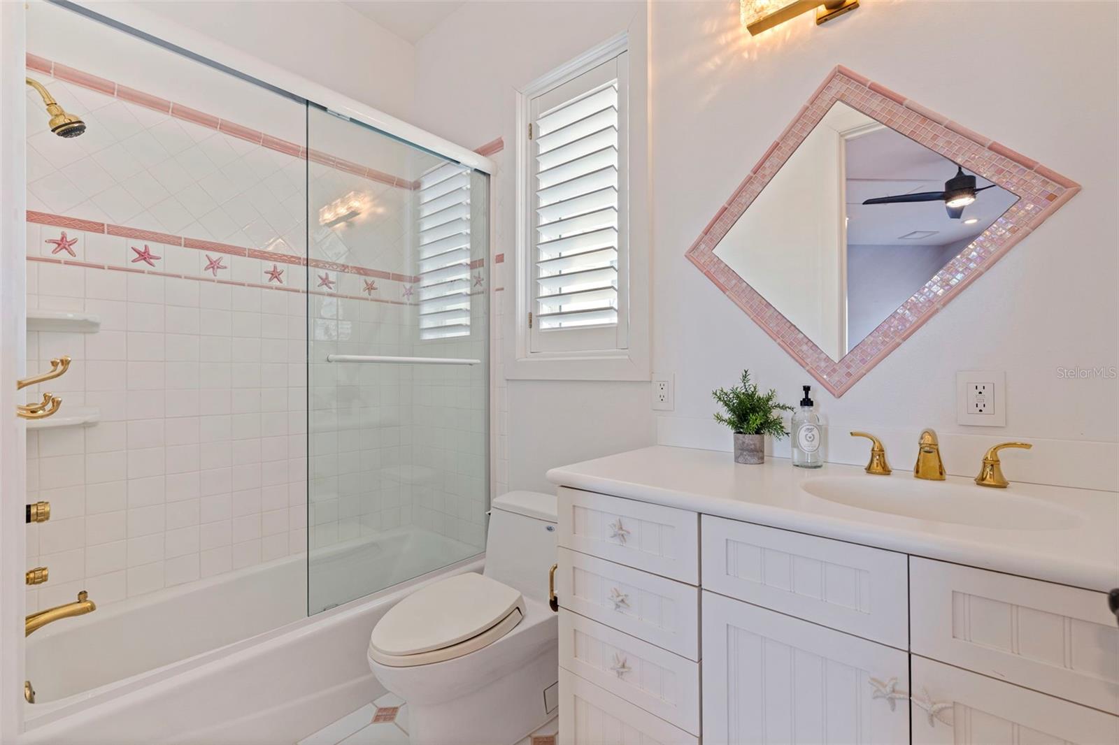 Image 35 of 85 For 6152 52nd Street S