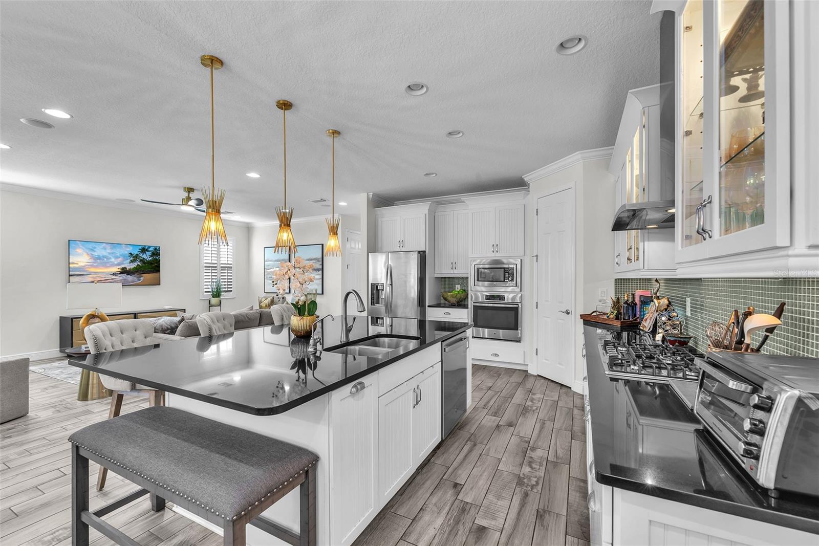 Image 11 of 39 For 322 Winterside Drive