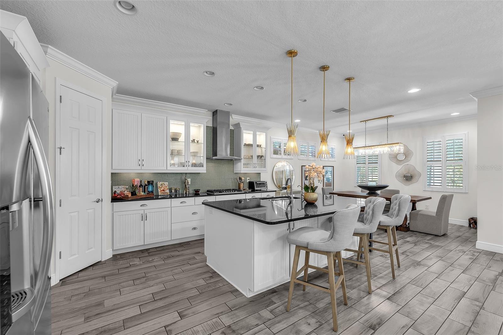 Image 13 of 39 For 322 Winterside Drive