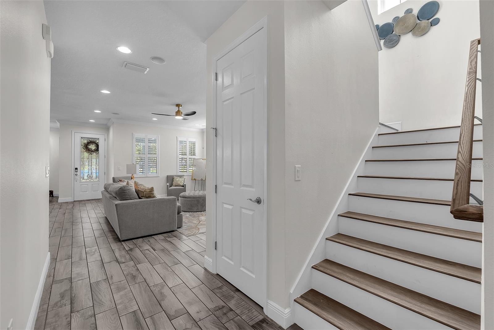 Image 15 of 39 For 322 Winterside Drive
