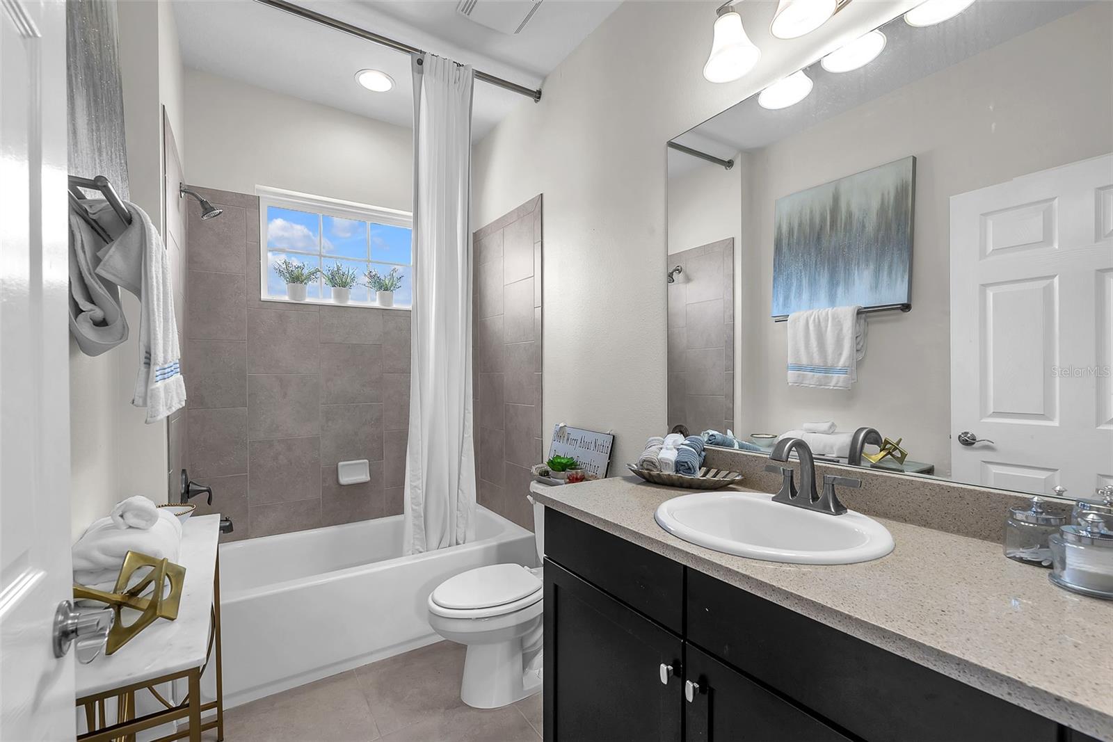 Image 27 of 39 For 322 Winterside Drive
