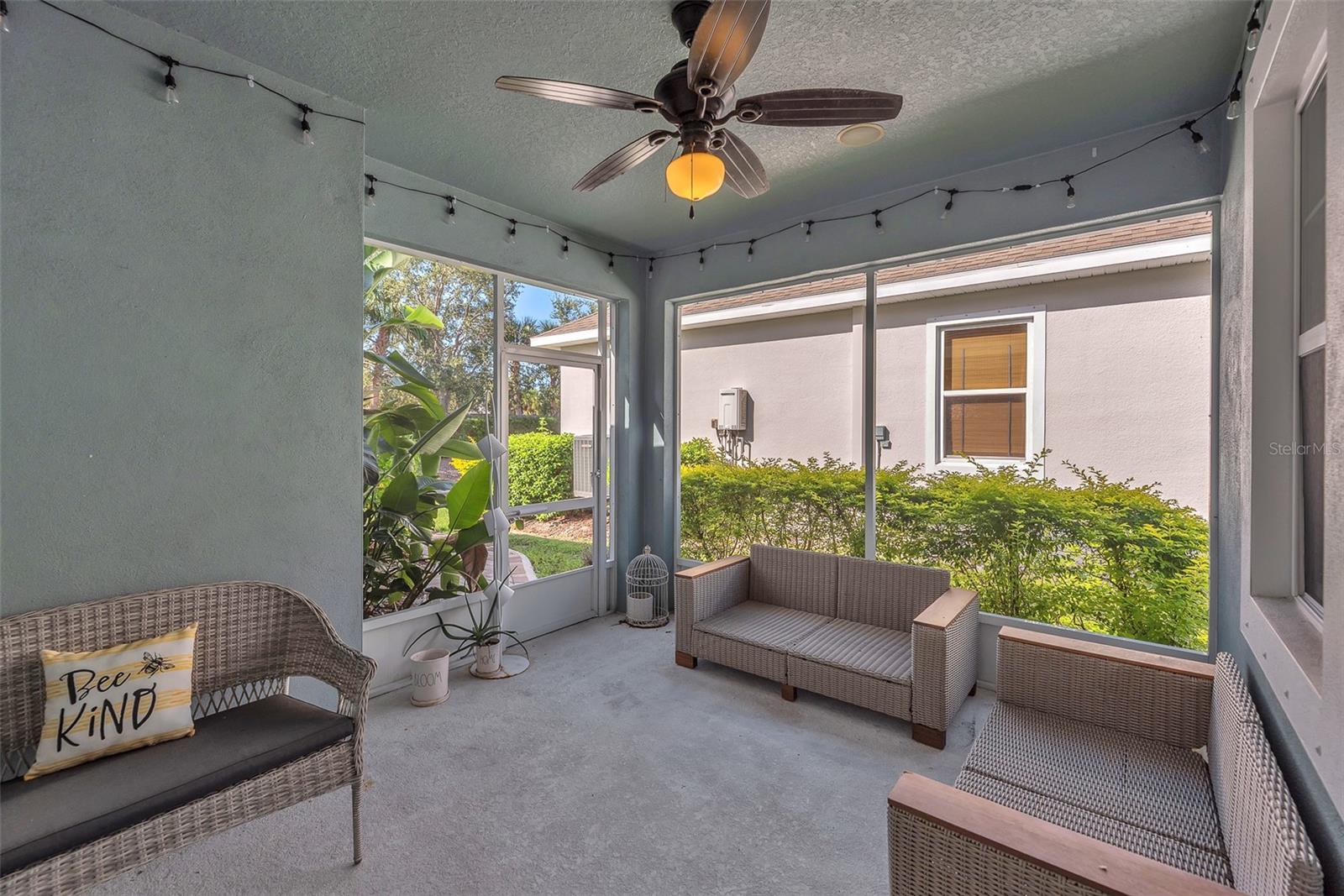 Image 6 of 39 For 322 Winterside Drive